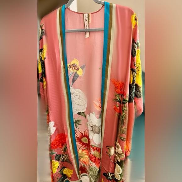 NWT Aratta My Valentine Floral Kimono Topper – One Size